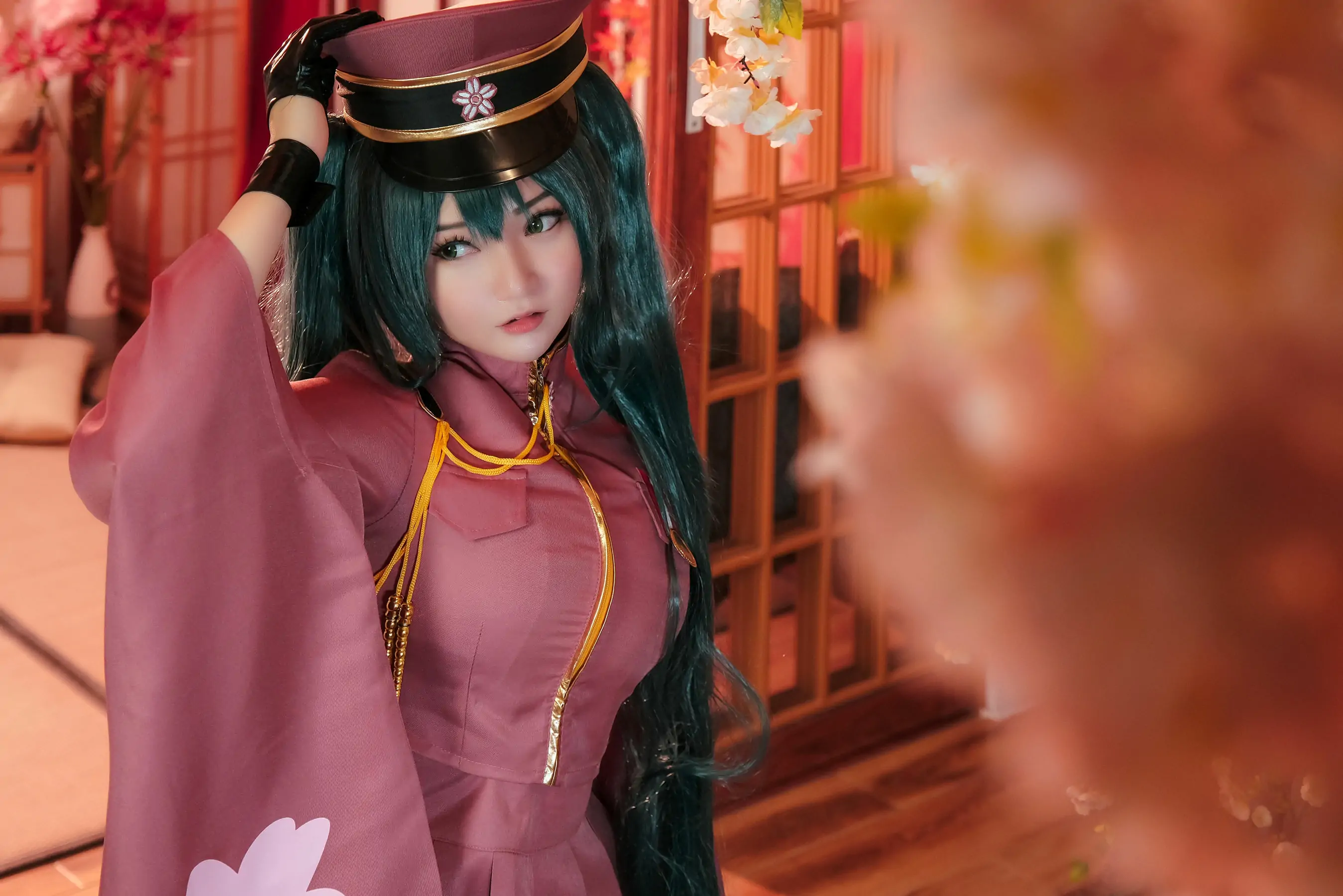 [网红COSER写真] Coser小姐姐Potato Godzilla - Miku Senbonzakura