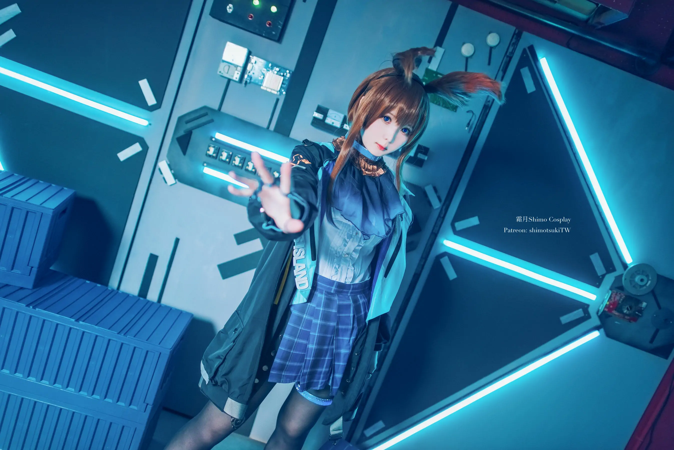 [网红COSER写真] 微博妹纸霜月shimo - 明日方舟 阿米娅