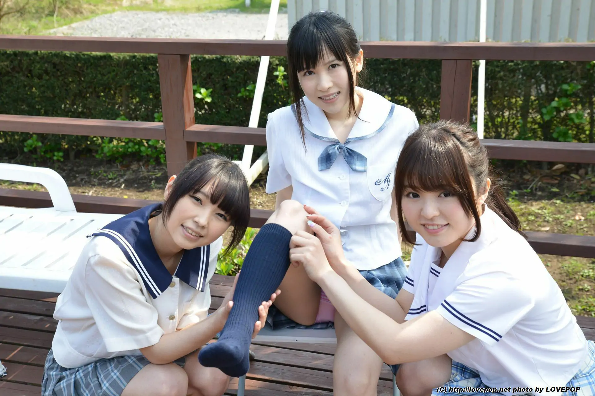 [LOVEPOP] Yua Kuramochi 倉持結愛 & Iku Natsumi 夏海いく& Yuuka Aoyama 青山佑香 Photoset 07