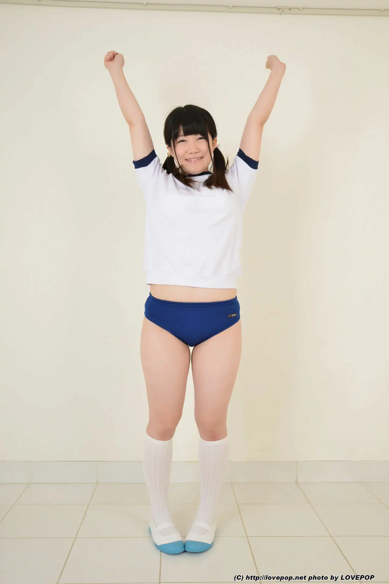 [LOVEPOP] Momo Watanabe 渡辺もも Photoset 03