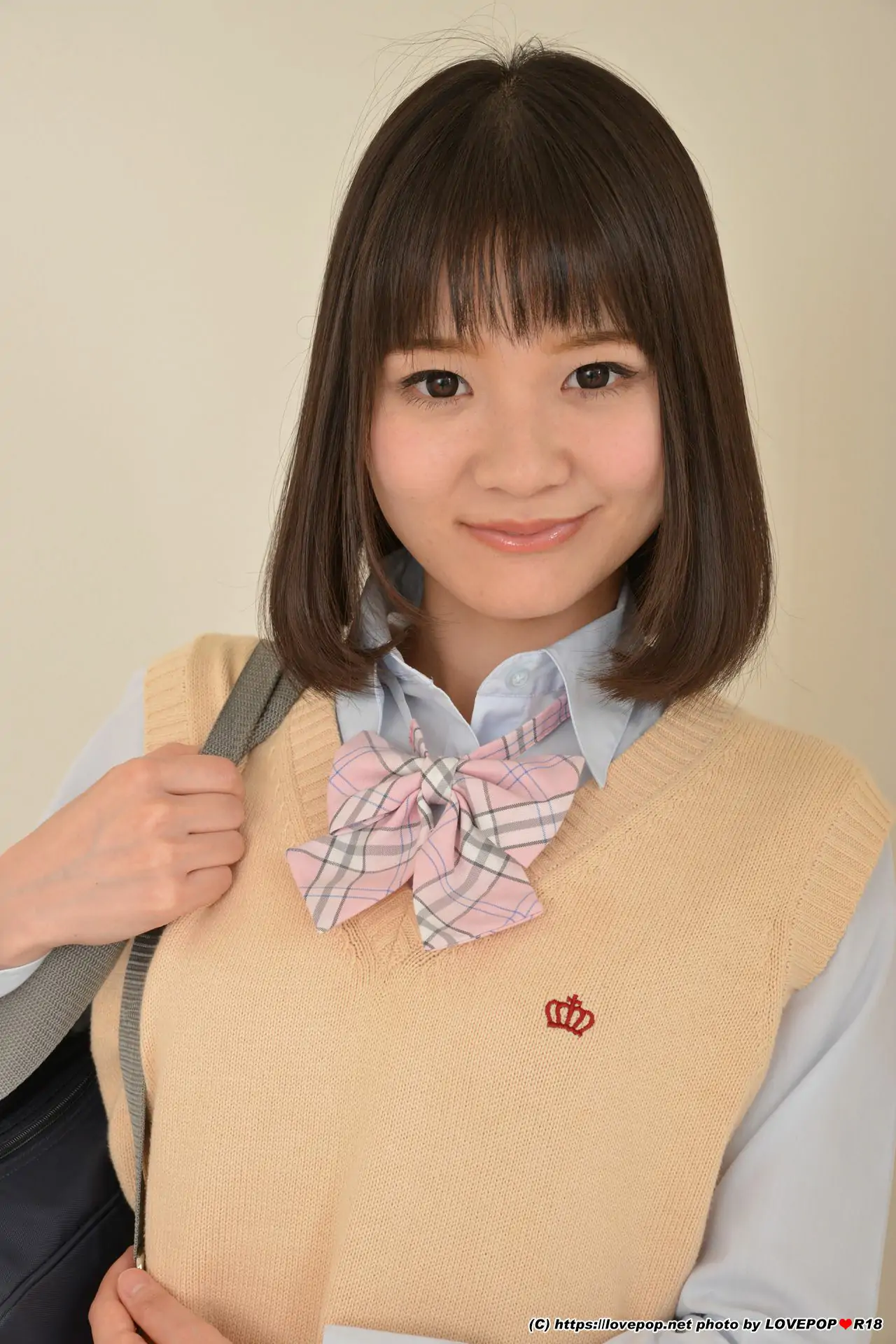 [LOVEPOP] Kaede Nishiyama 西山楓 Photoset 01