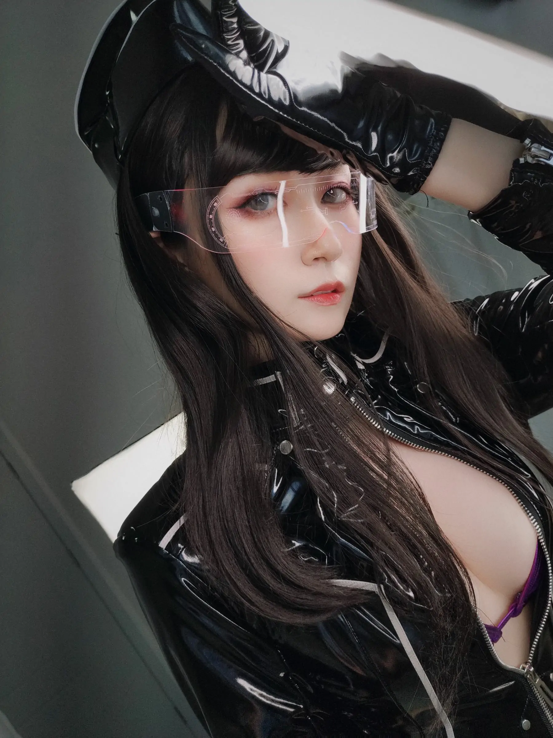 [Cosplay] Coser小姐姐白银 - 通讯官