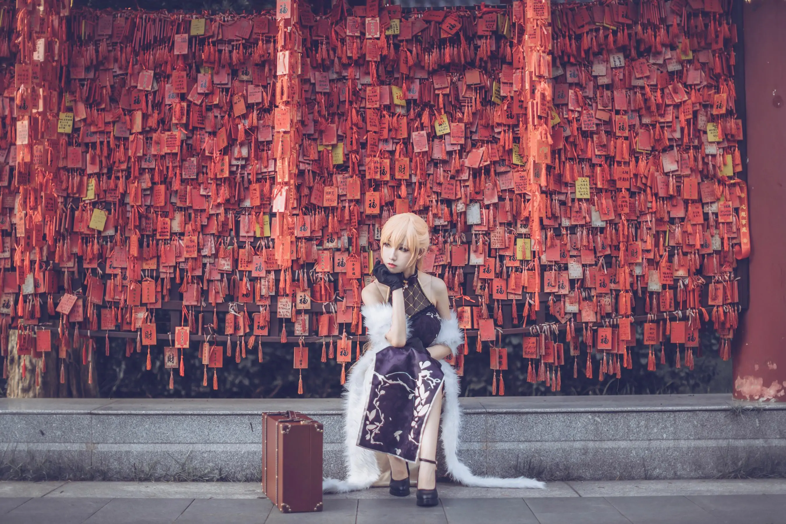 [Cosplay] Coser衣衣 - 少女前线 紫雨心