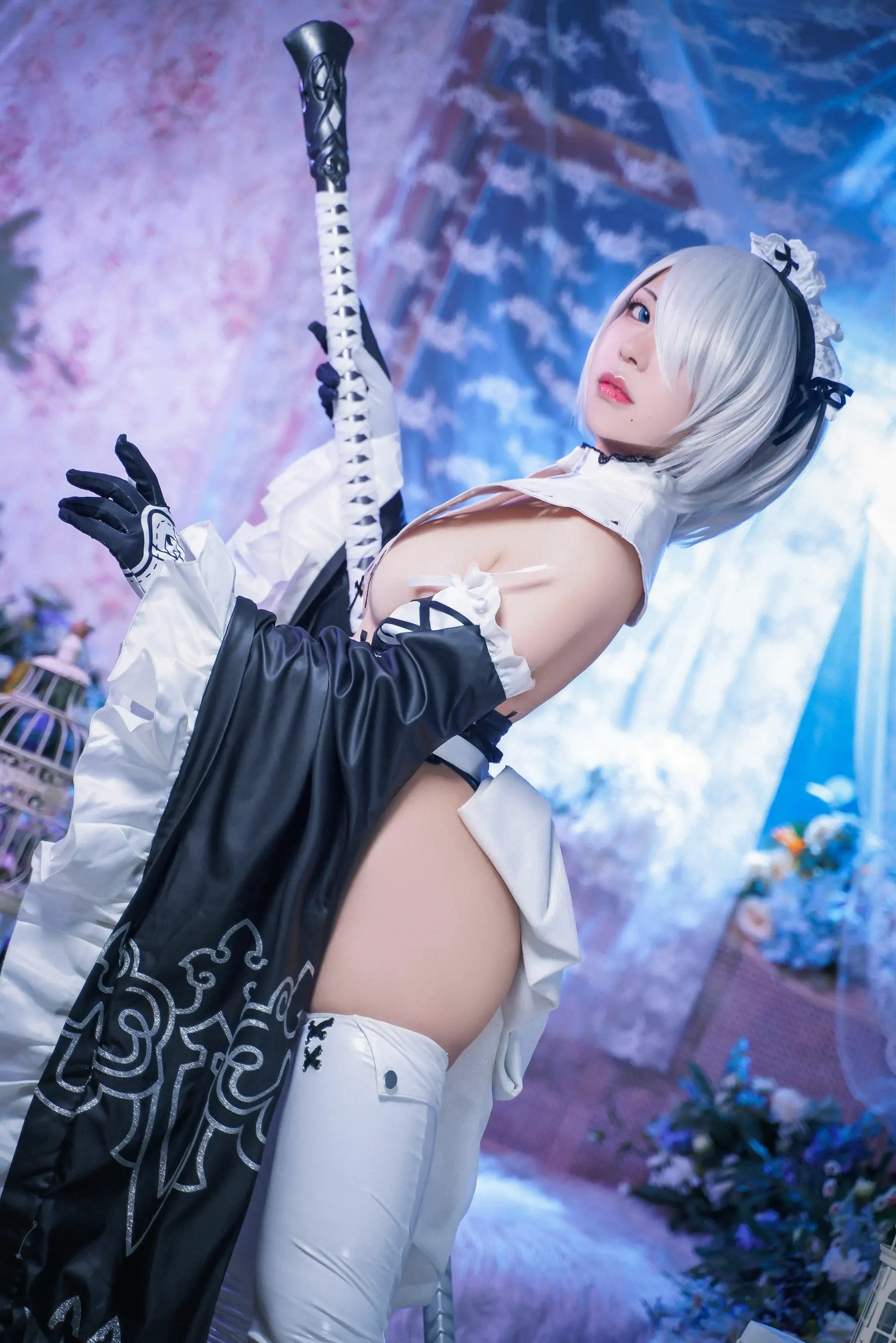 [网红COSER] 虎森森 - 2B女仆