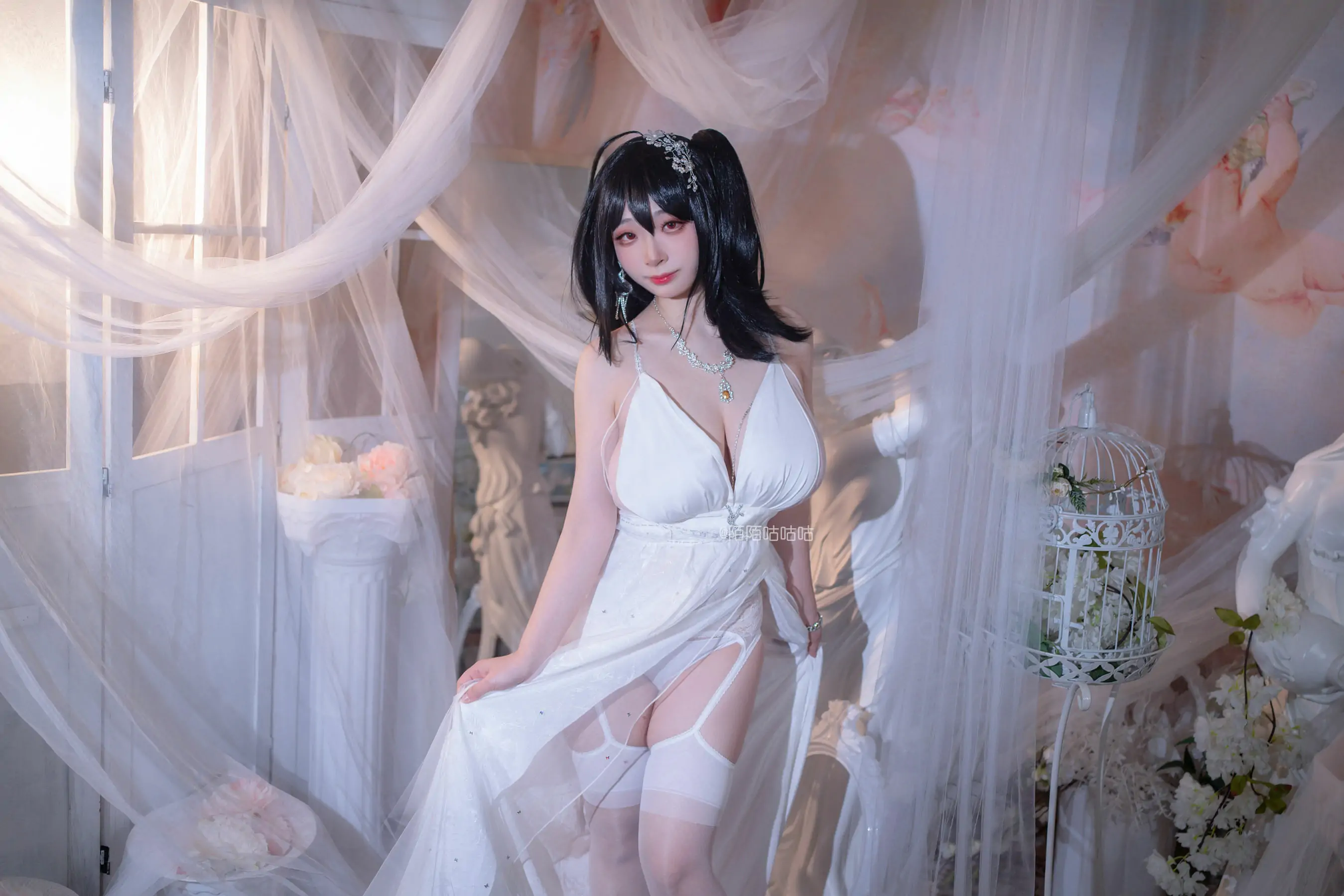 [福利COS] Cosplay美女韶陌陌 - 大凤 婚纱