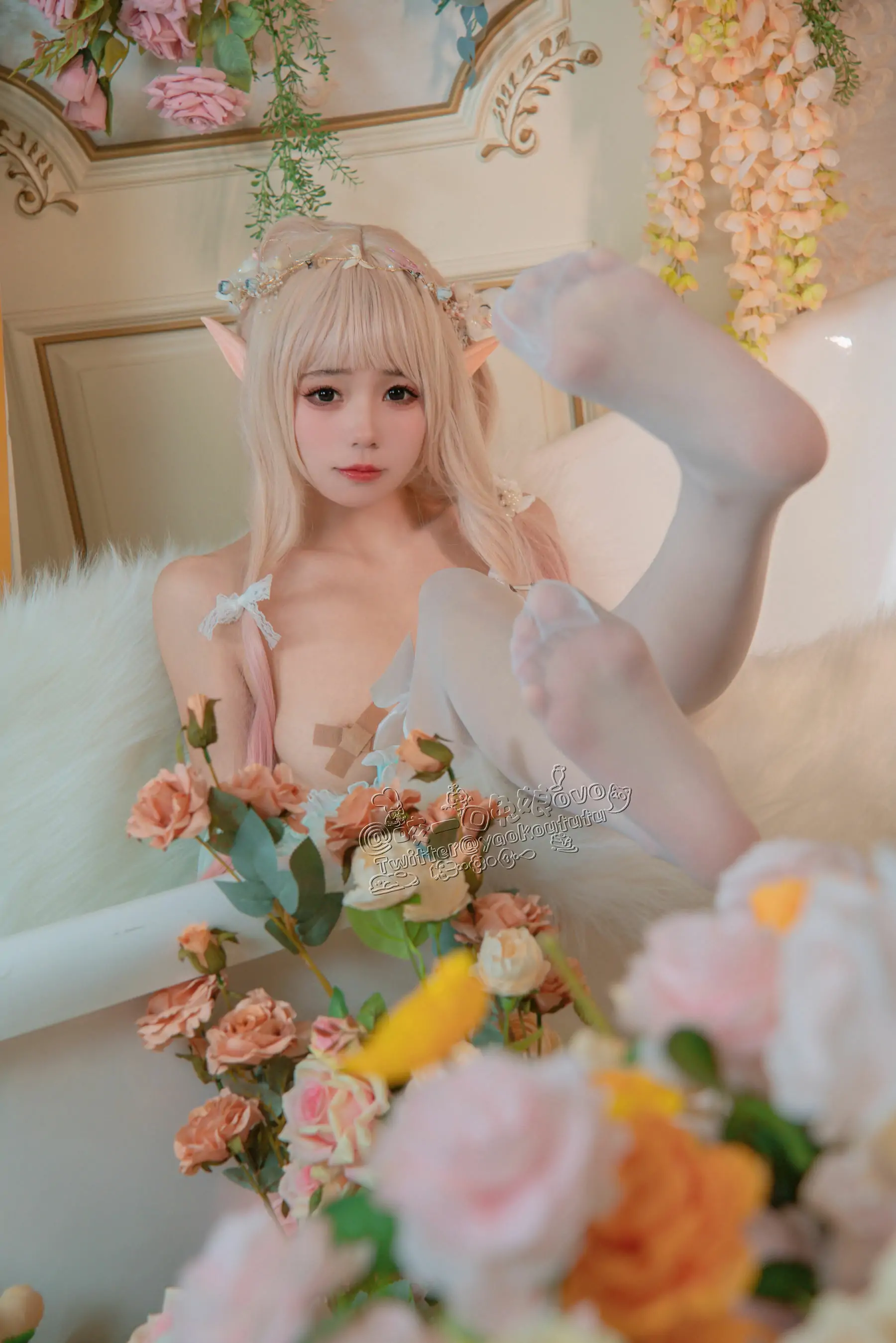 [福利COS] 咬一口兔娘 - 豌豆公主的秘密花房