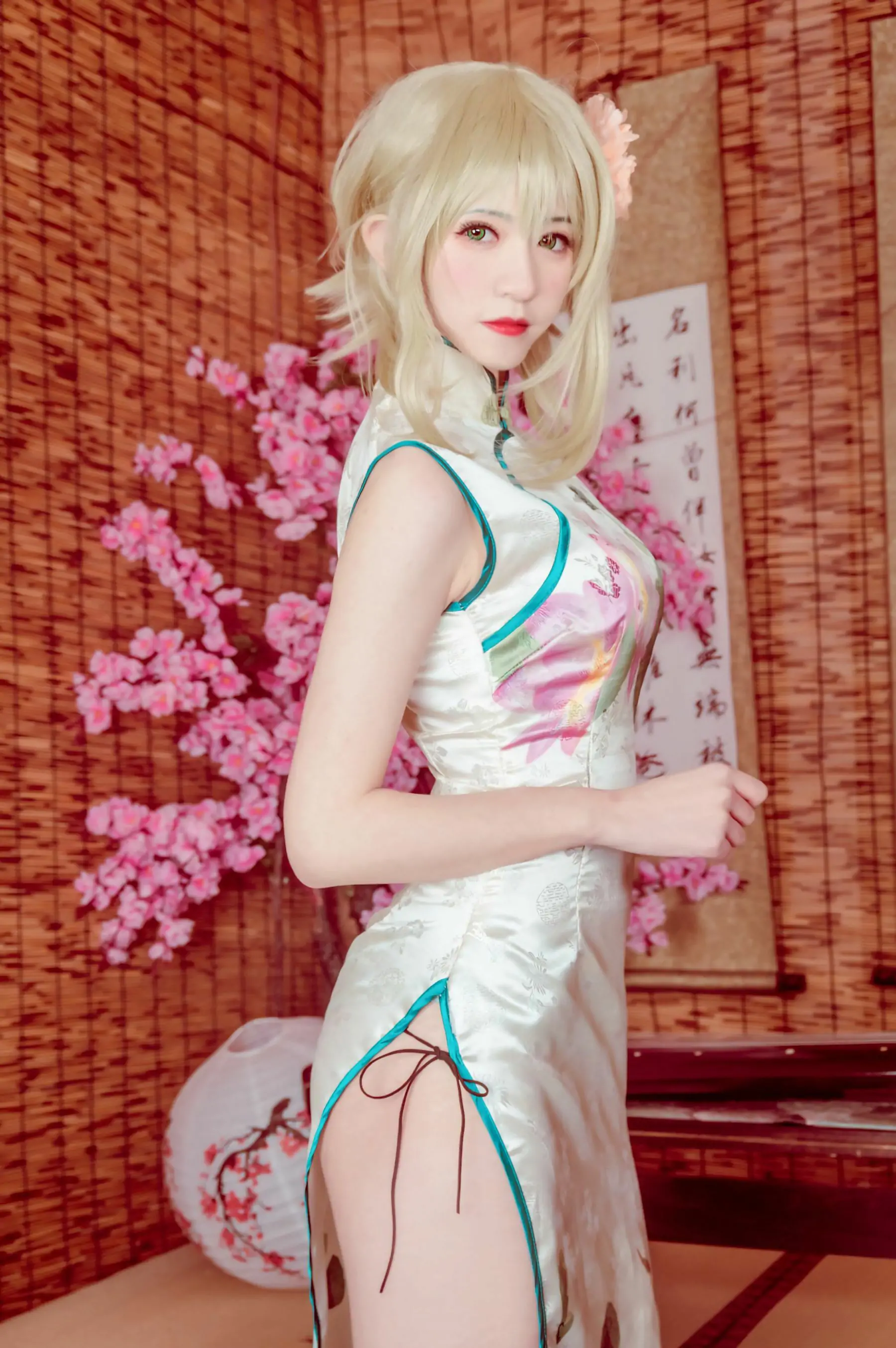 [COS福利] Coser__KETTOE - V家 GUMI 旗袍