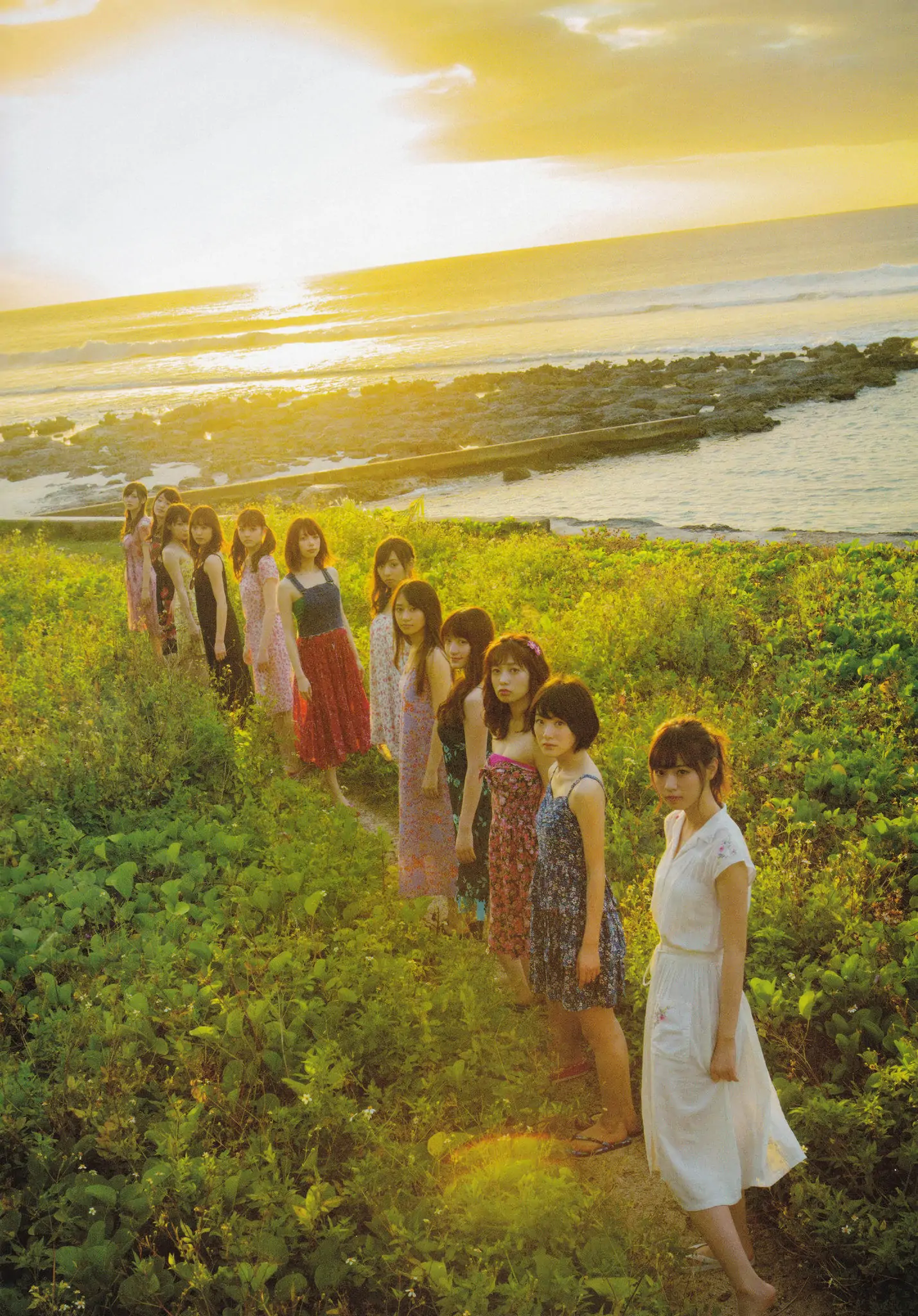 乃木坂46《极品正统清纯少女组合》 [PhotoBook]