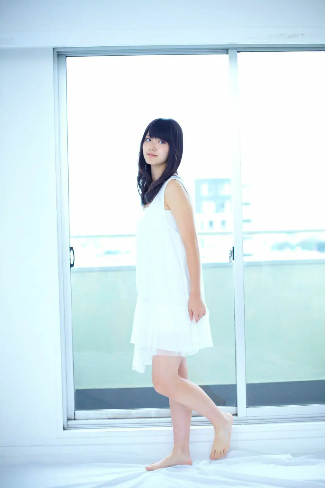 Airi Suzuki 鈴木愛理 [Hello! Project Digital Books] Vol.102 