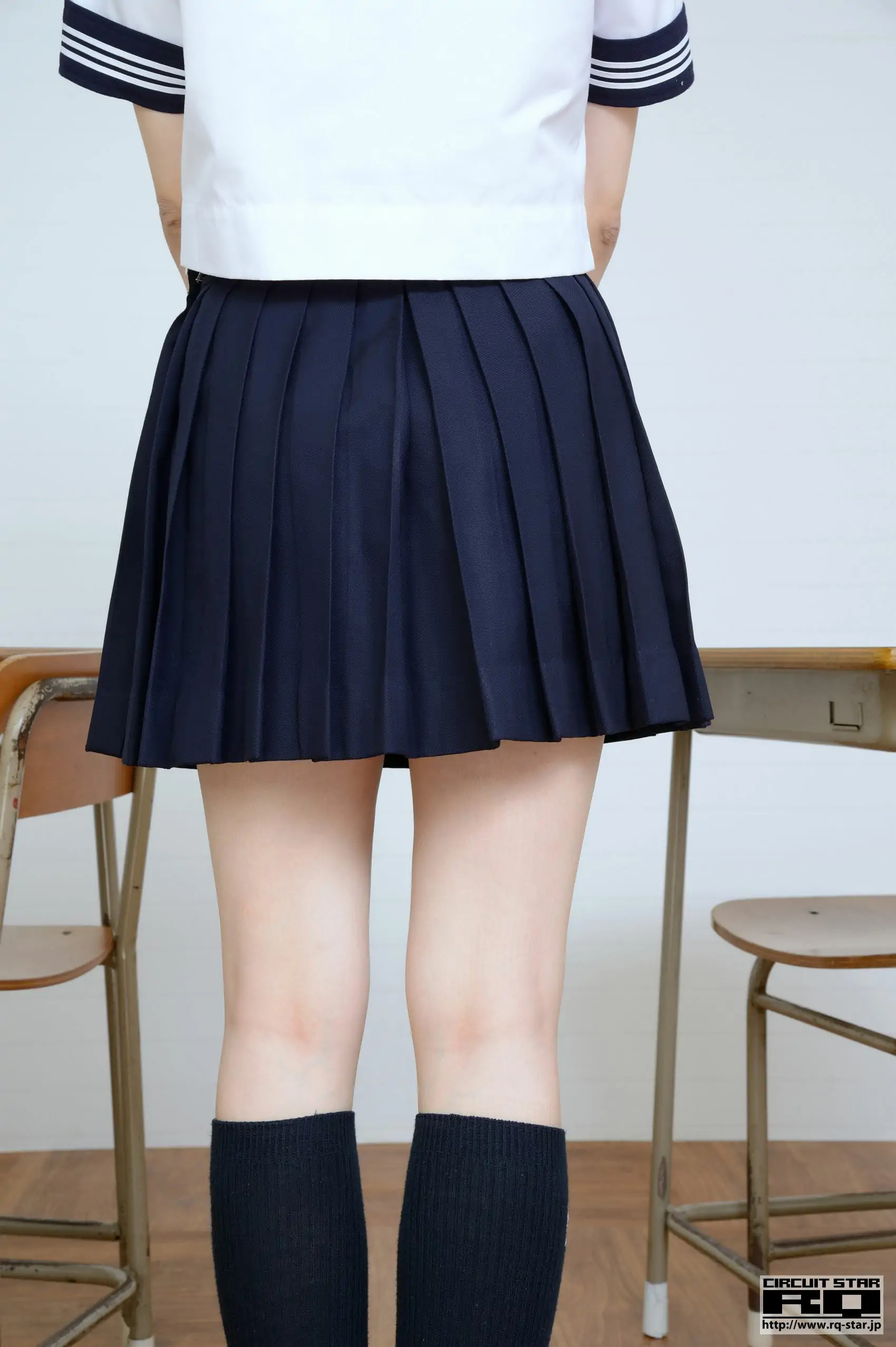 [RQ-STAR] NO.00831 朔矢あいね Sailor Girl 水手服 写真集