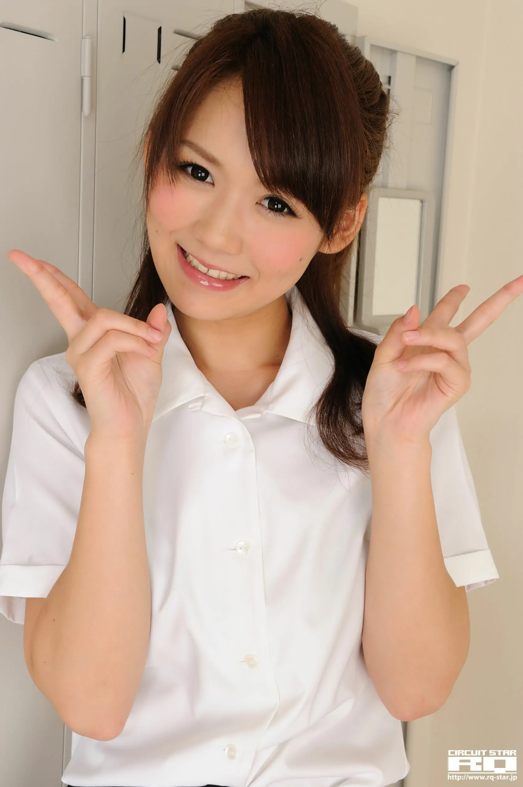 [RQ-STAR] NO.00536 Yumi 優実 Office Lady 写真集