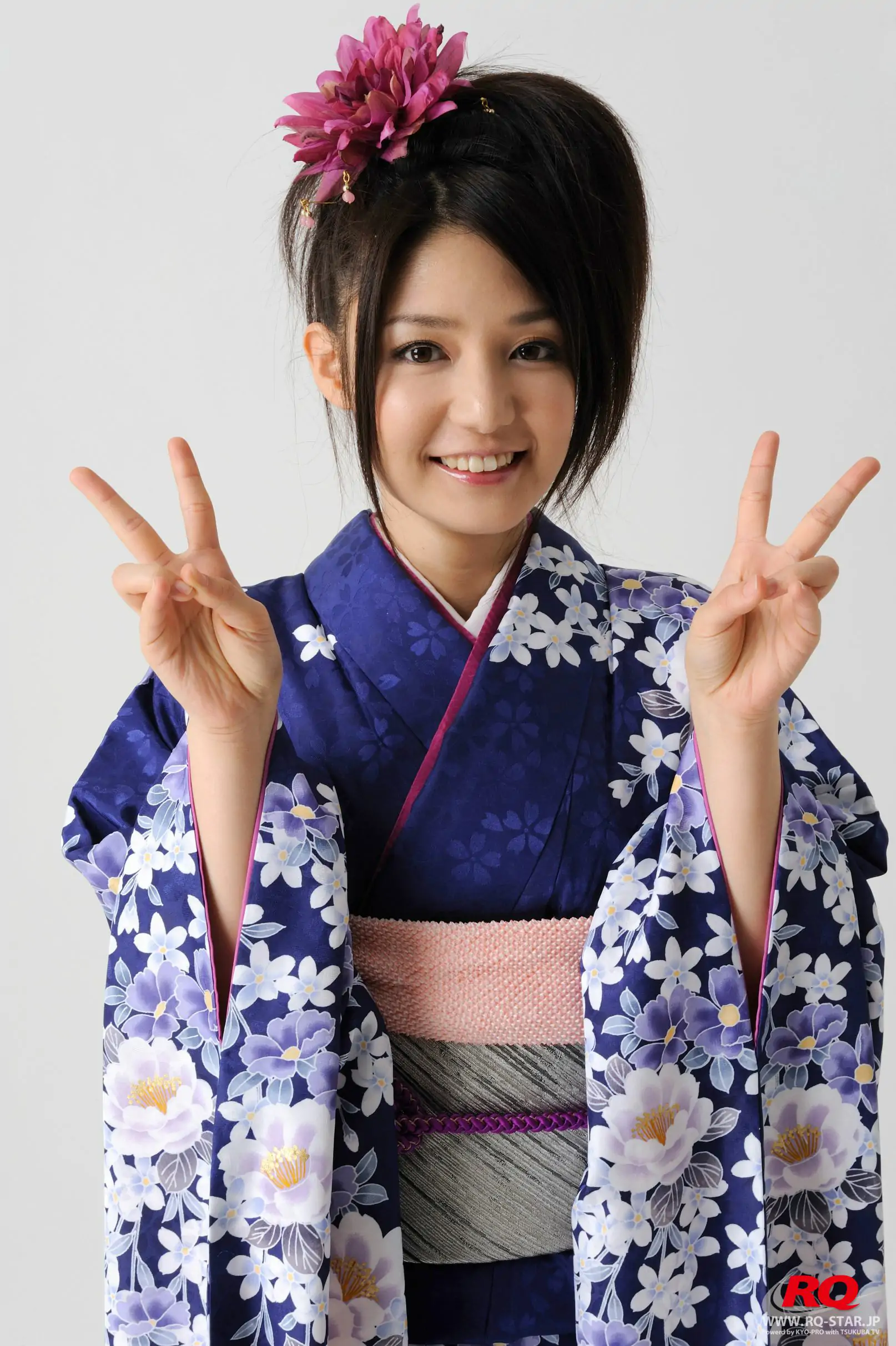 [RQ-STAR] NO.00068 古崎瞳 謹賀新年 Kimono – Happy New Year 和服系列