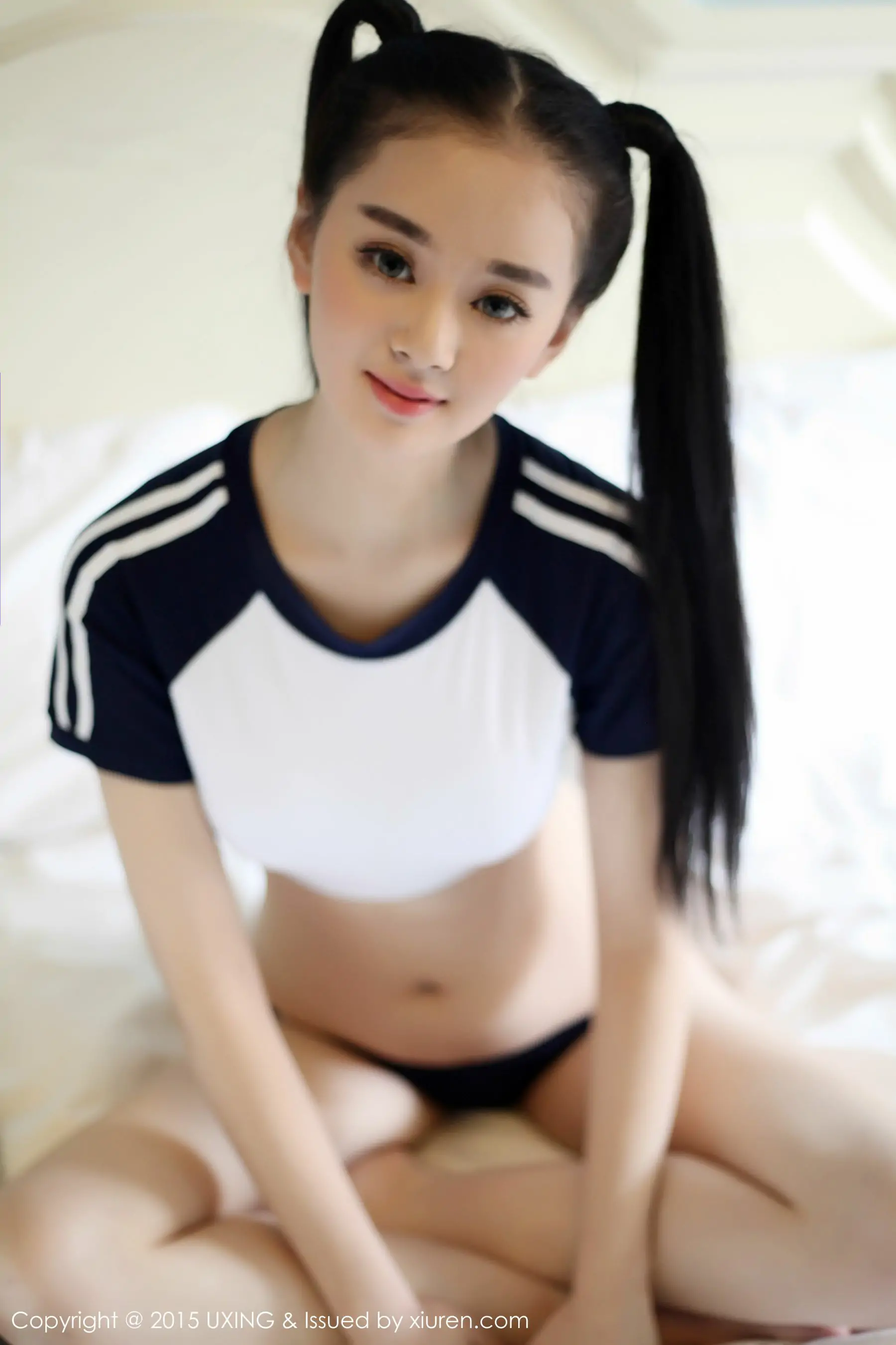 温馨baby - 极品美少女校服系列 [UXING优星馆] Vol.027 写真集