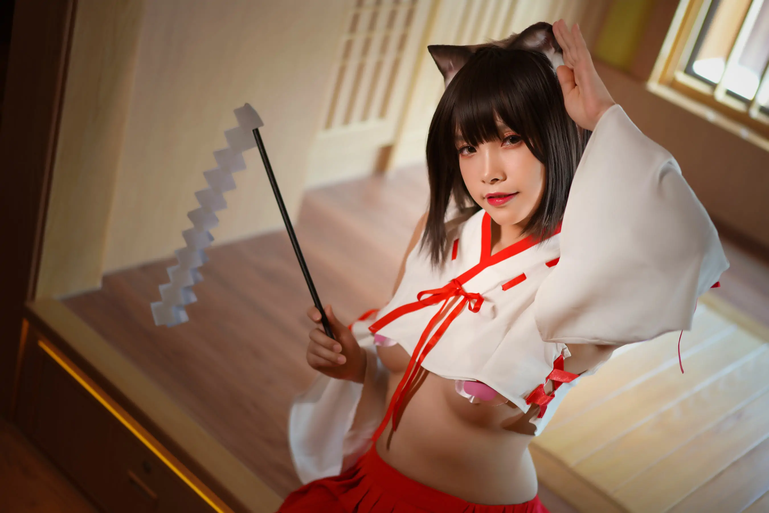 [福利COS] Neko-薇薇 - 巫女