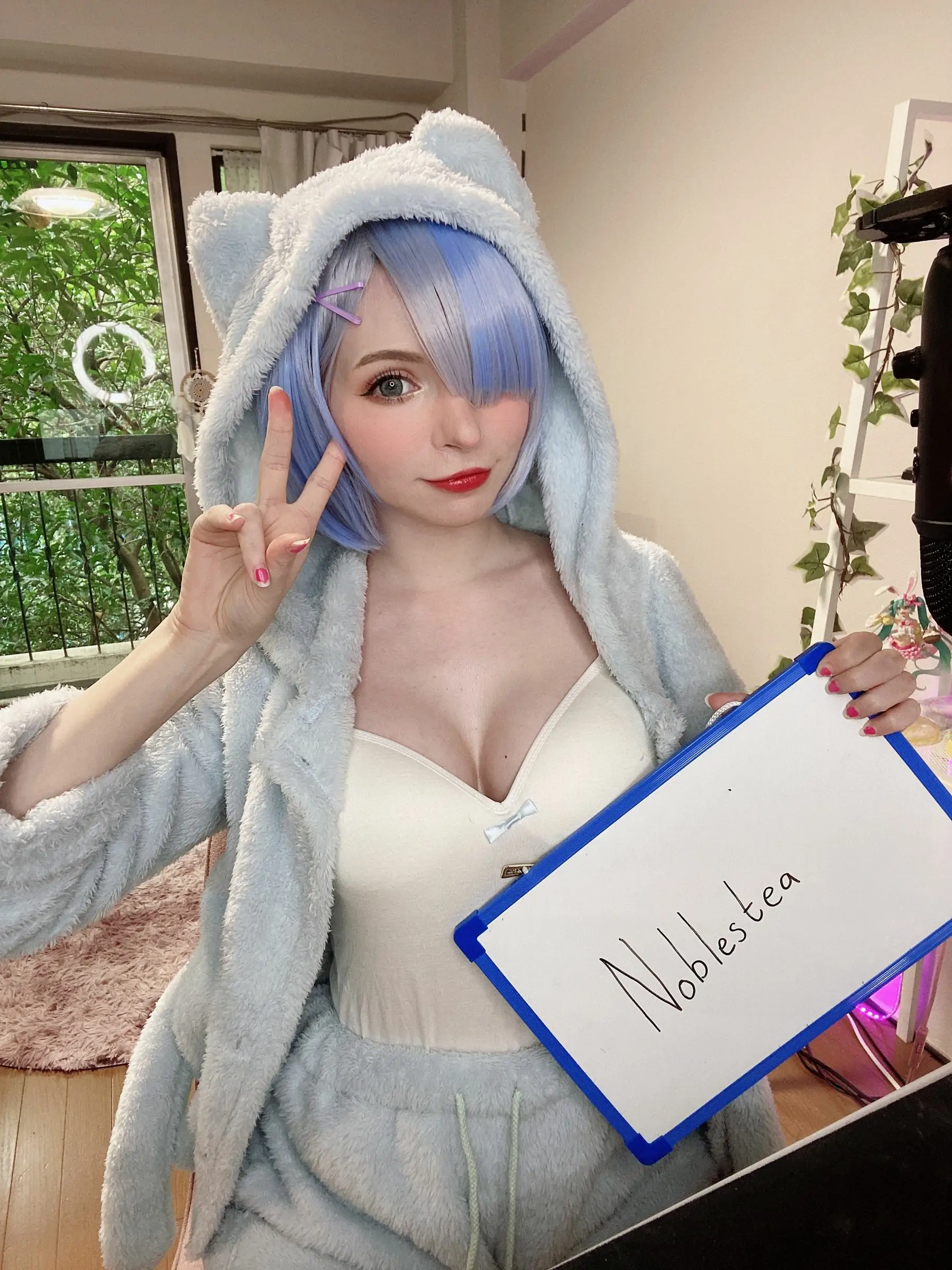 [福利COS] Peach milky - Fansigns (Mirrored)