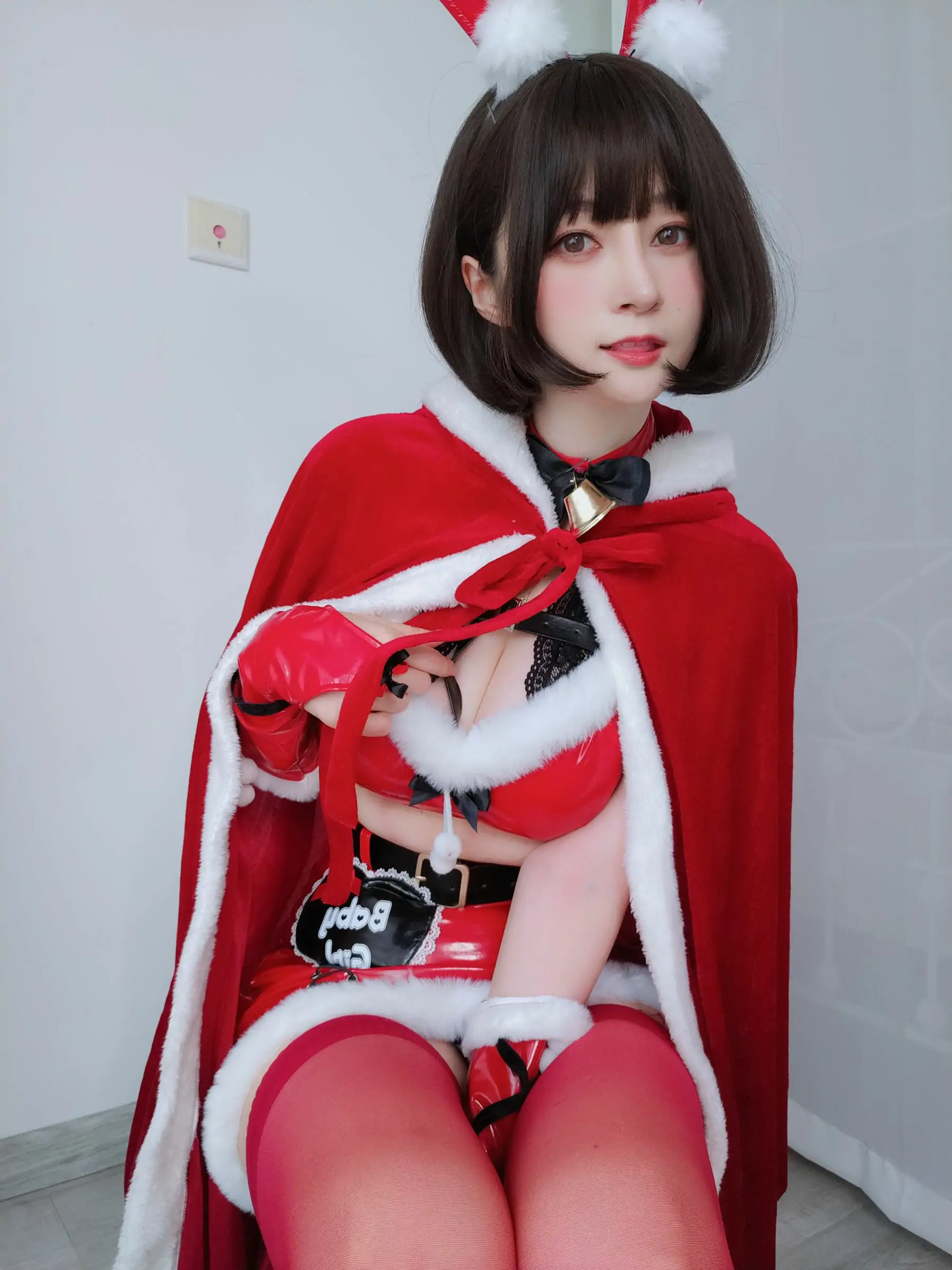 [网红COS] Coser小姐姐白银 - Merry Christmas