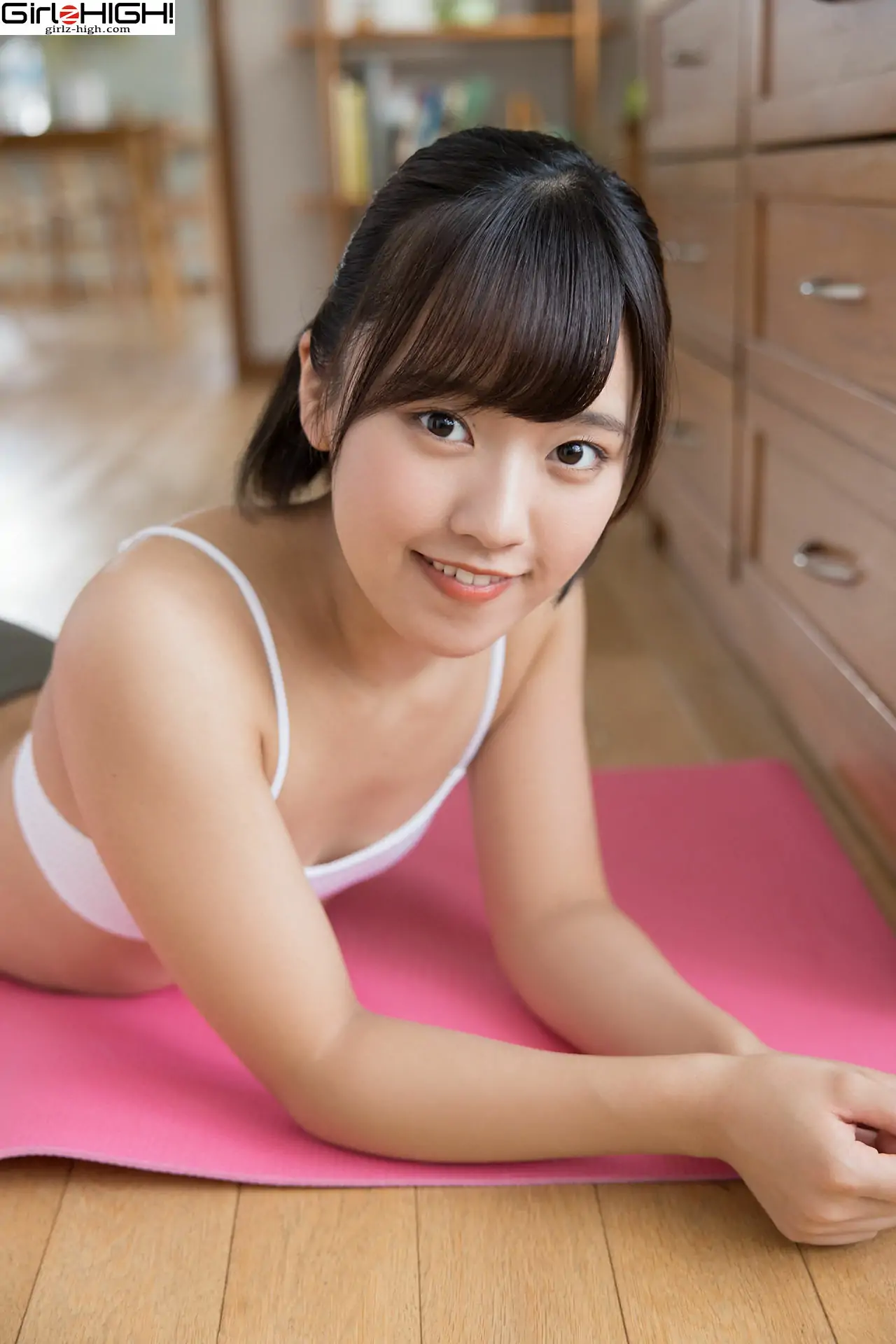 [Girlz-High] Anju Kouzuki 香月りお - bfaa_070_002