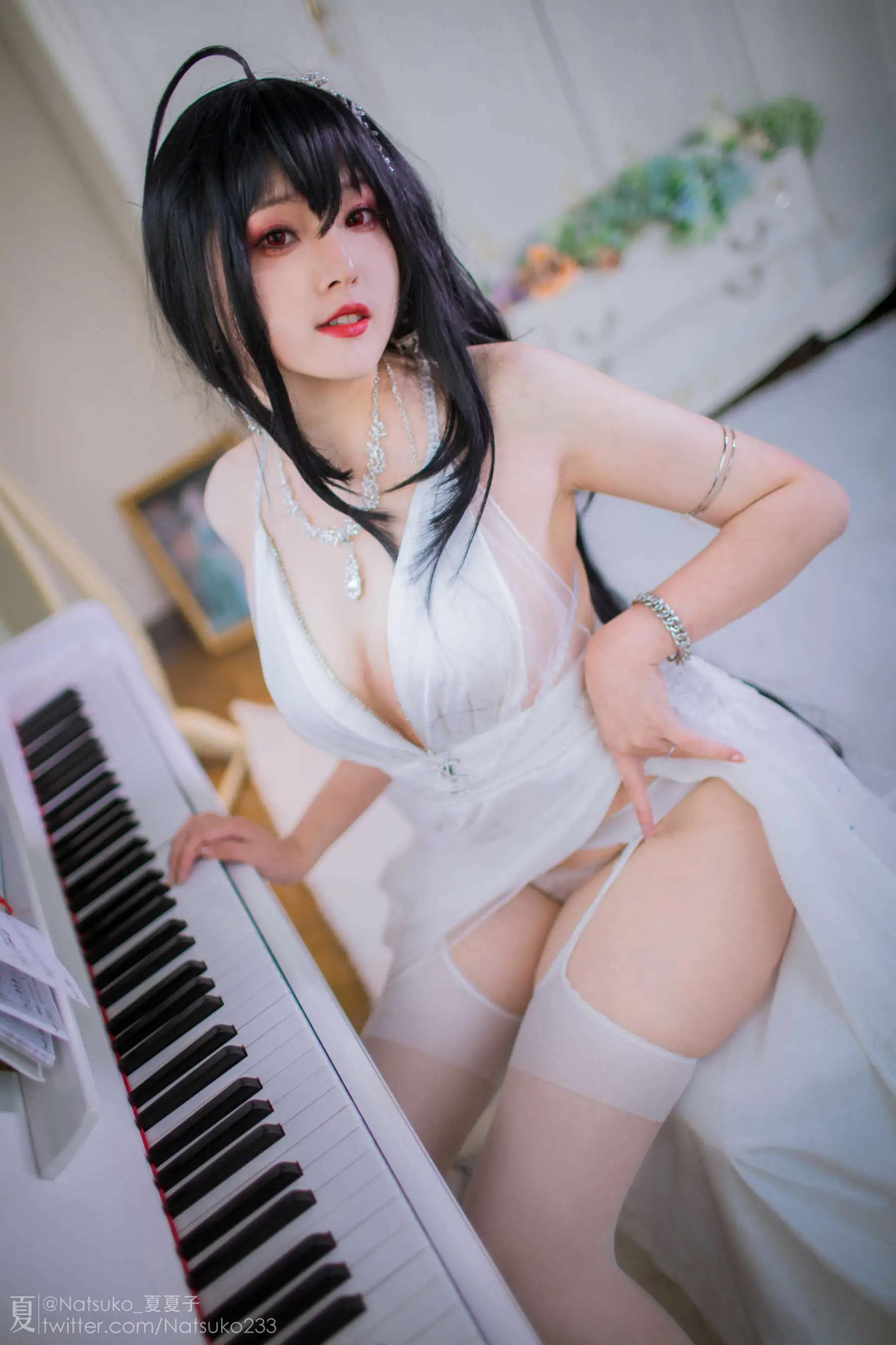 [福利COS] Natsuko夏夏子 - 碧蓝航线 大凤誓约