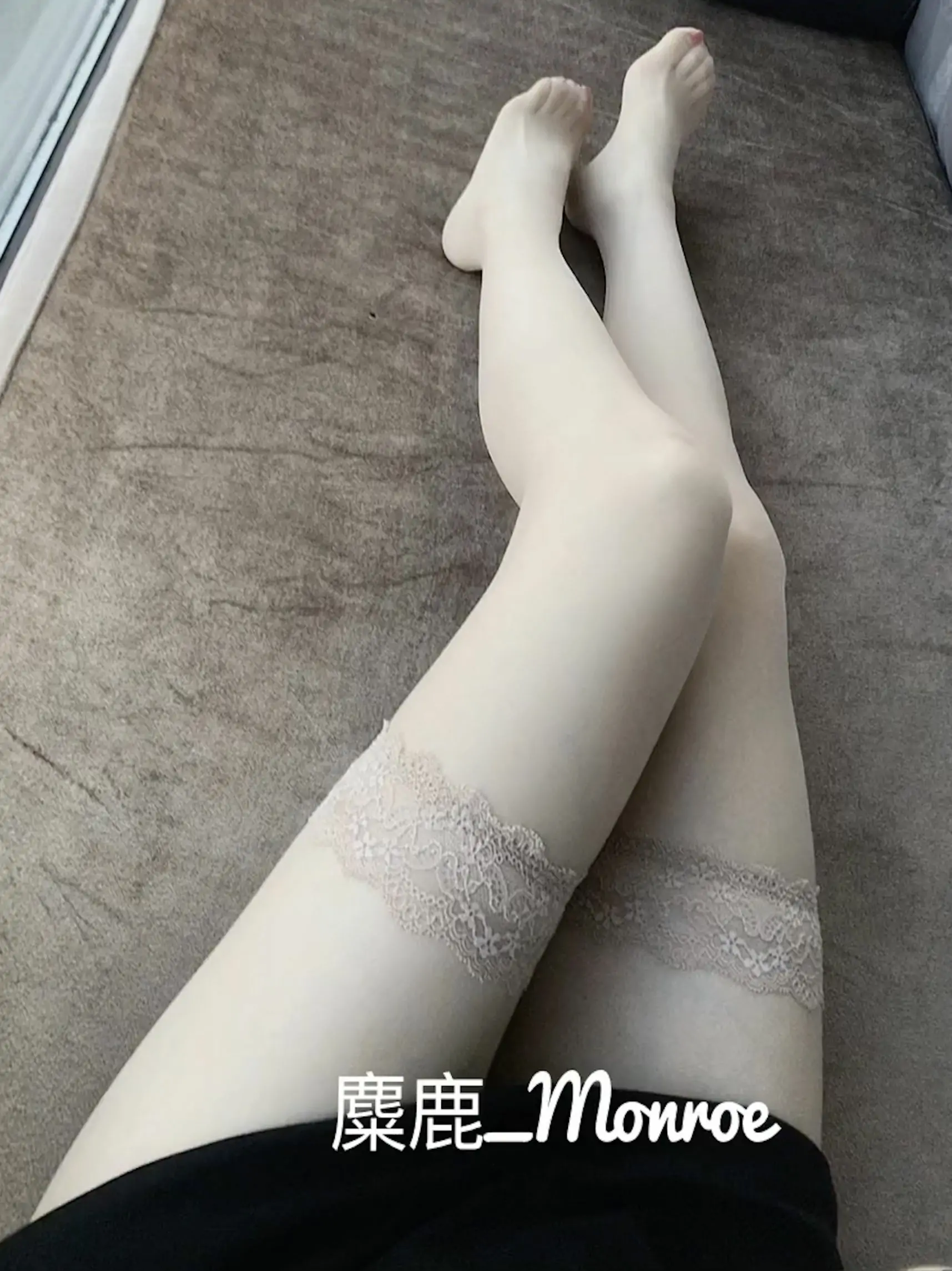 [福利COS] 丝足博主麋鹿_Monroe 2020.05.30 月未丝集